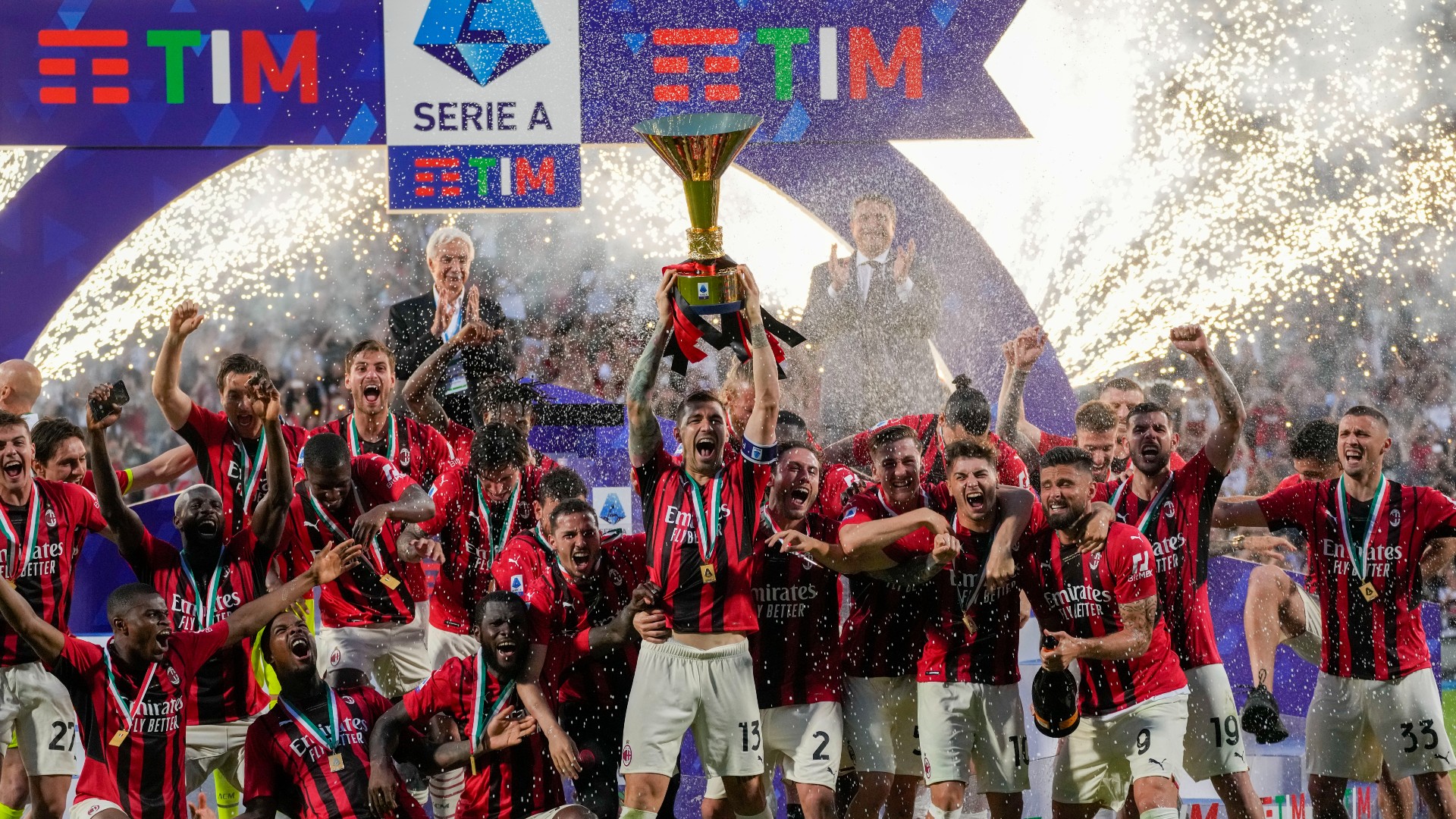 AC Milan giành chức vô địch Serie A đầu tiên sau 11 năm – NBC New York