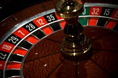 Tỷ lệ Roulette Casino Trực tuyến Bạn Cần Biết | Roulette trực tuyến, sòng bạc, Roulette