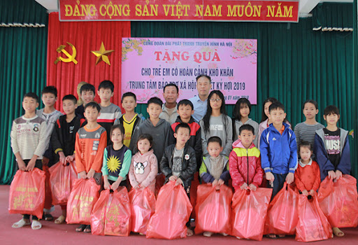 Góp phần mang Tết đến với trẻ em Trung tâm Phúc lợi xã hội số 4 Hà Nội