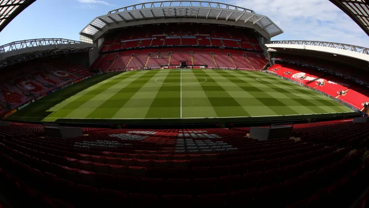 Các sân vận động bóng đá lớn nhất ở Anh là gì? Sức chứa của Wembley, Old Trafford và hơn thế nữa