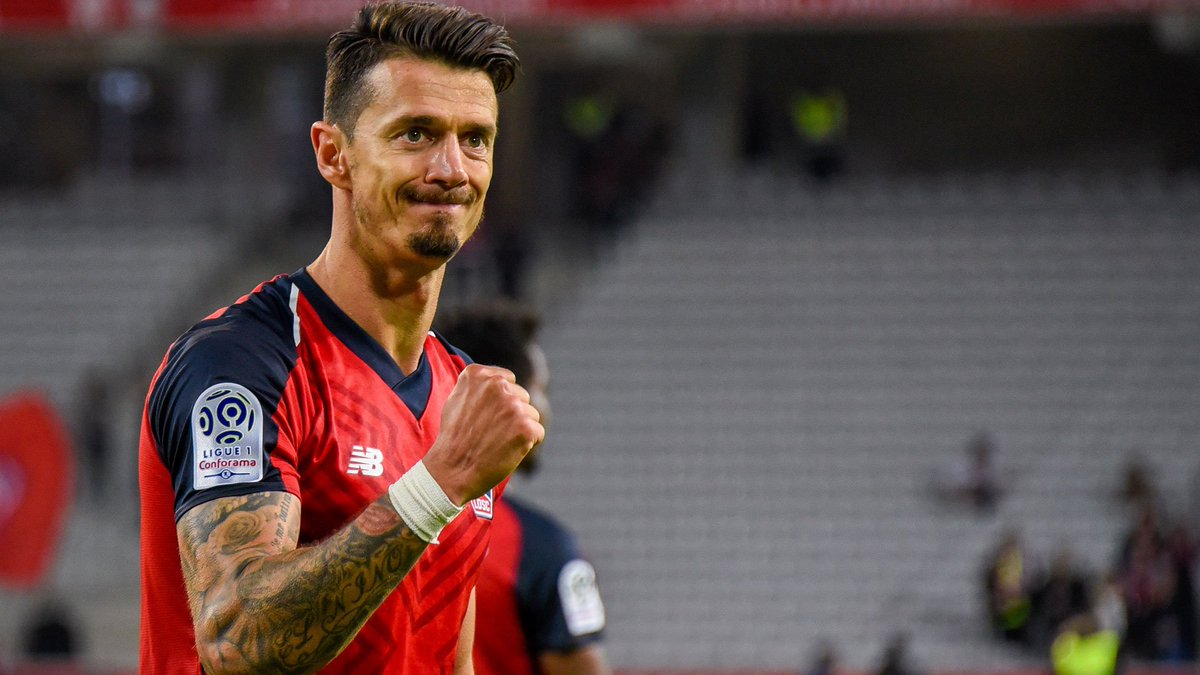 LOSC trên X: "🔝 Phỏng vấn José #Fonte, @Ligue1Show 👏. "Tôi chỉ cố gắng dẫn dắt bằng tấm gương, trở thành một người chuyên nghiệp tuyệt vời, nói chuyện với các chàng trai trẻ và đưa ra ví dụ trong quá trình tập luyện." Catch