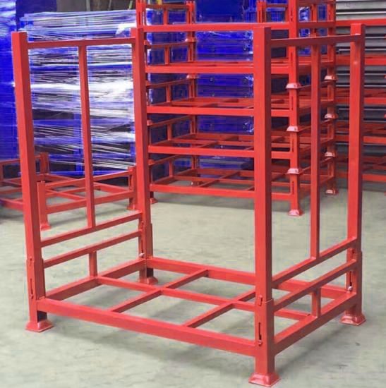 Pallet sắt xếp chồng