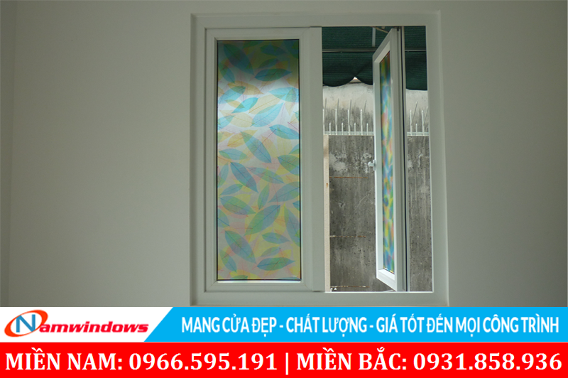 Cửa sổ nhựa uPVC sử dụng bản lề chữ A