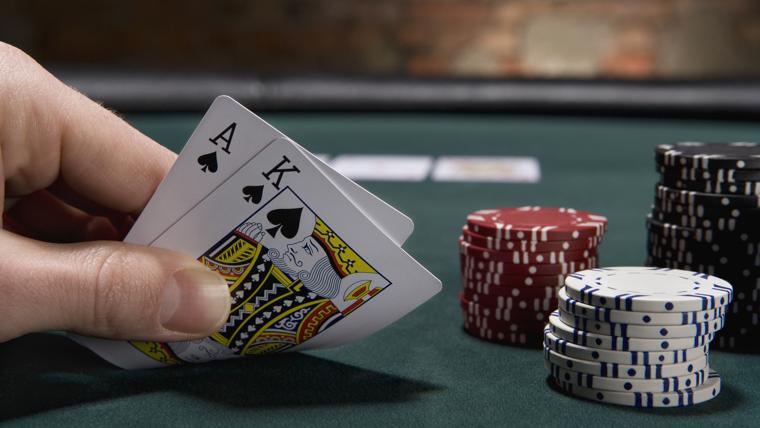 Phòng poker và các giải đấu