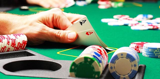 Poker là gì, luật chơi cơ bản,... dành cho người mới bắt đầu