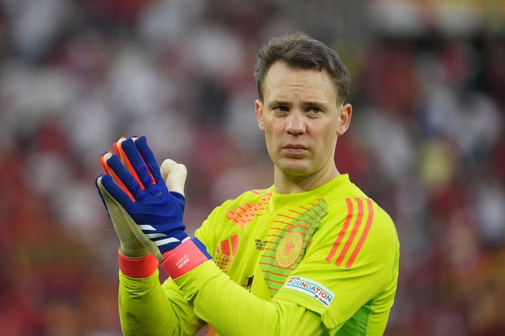 Manuel Neuer bất ngờ tuyên bố giã từ đội tuyển quốc gia Đức