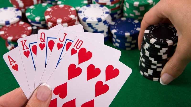 Tay bài Thùng trong Poker là gì? Khái niệm, cách xác định và mẹo chiến thắng - Top Game