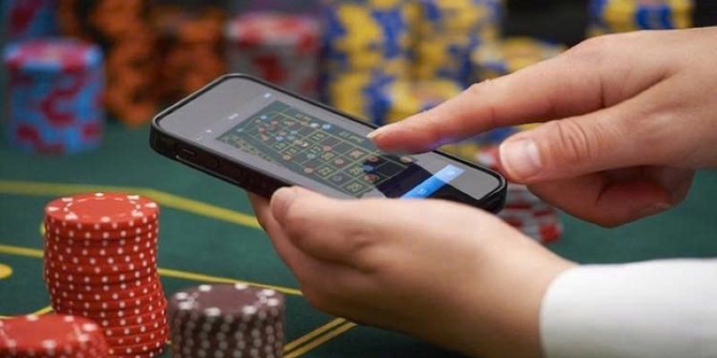 Kinh nghiệm thực chiến Poker nâng cao tỷ lệ thắng