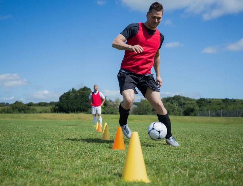 Các bài tập nâng cao khả năng chuyền bóng chuẩn xác Các Bài Tập Nâng Cao Khả Năng Chuyền Bóng Chuẩn Xác