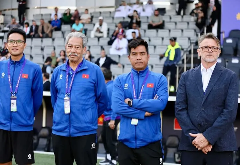 Các chức vụ trong bóng đá – Ban huấn luyện viên