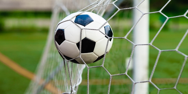 Vai trò ghi bàn của tiền vệ tấn công AMF