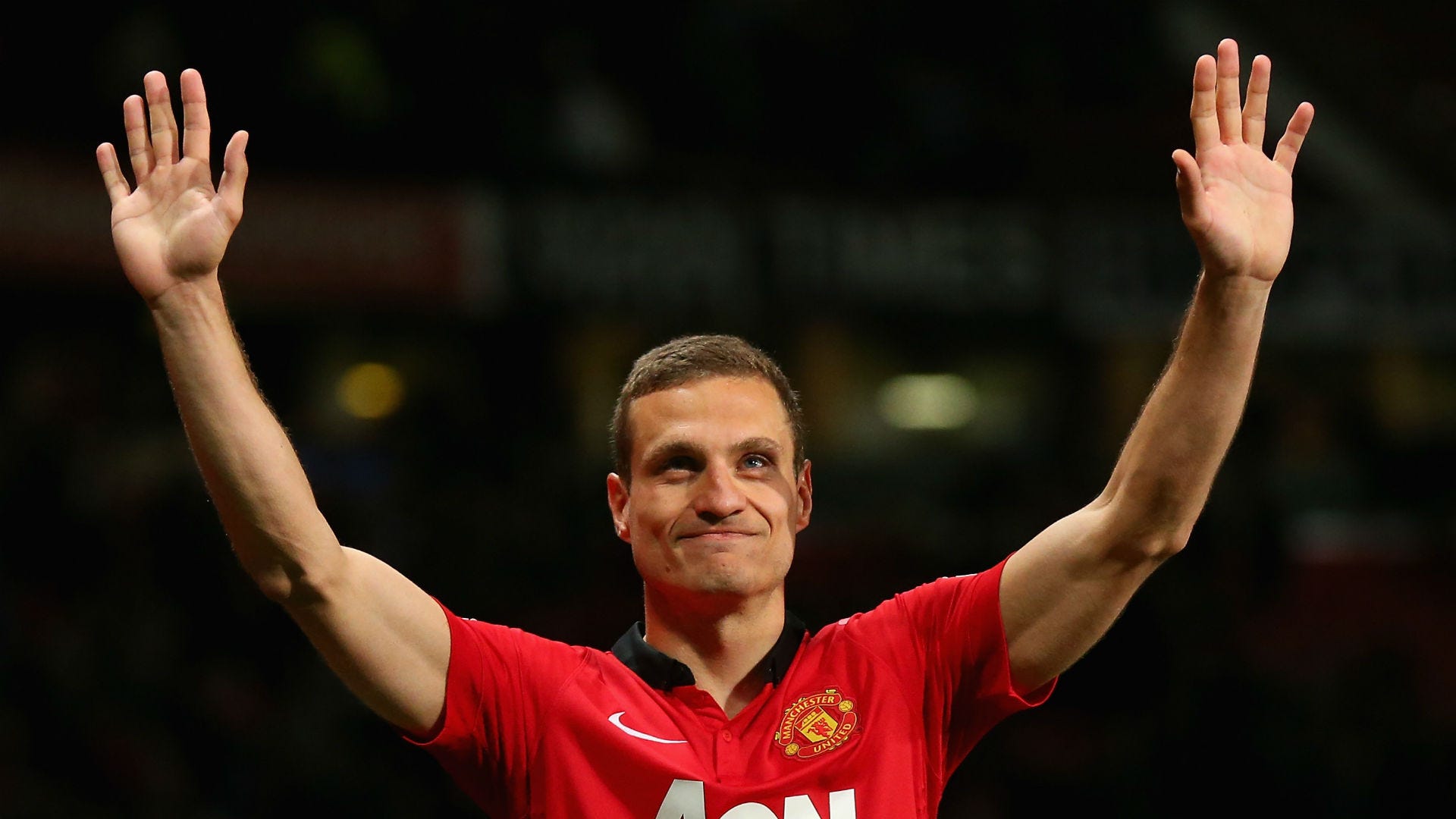 Nemanja Vidic là một trong các hậu vệ MU xuất sắc nhất